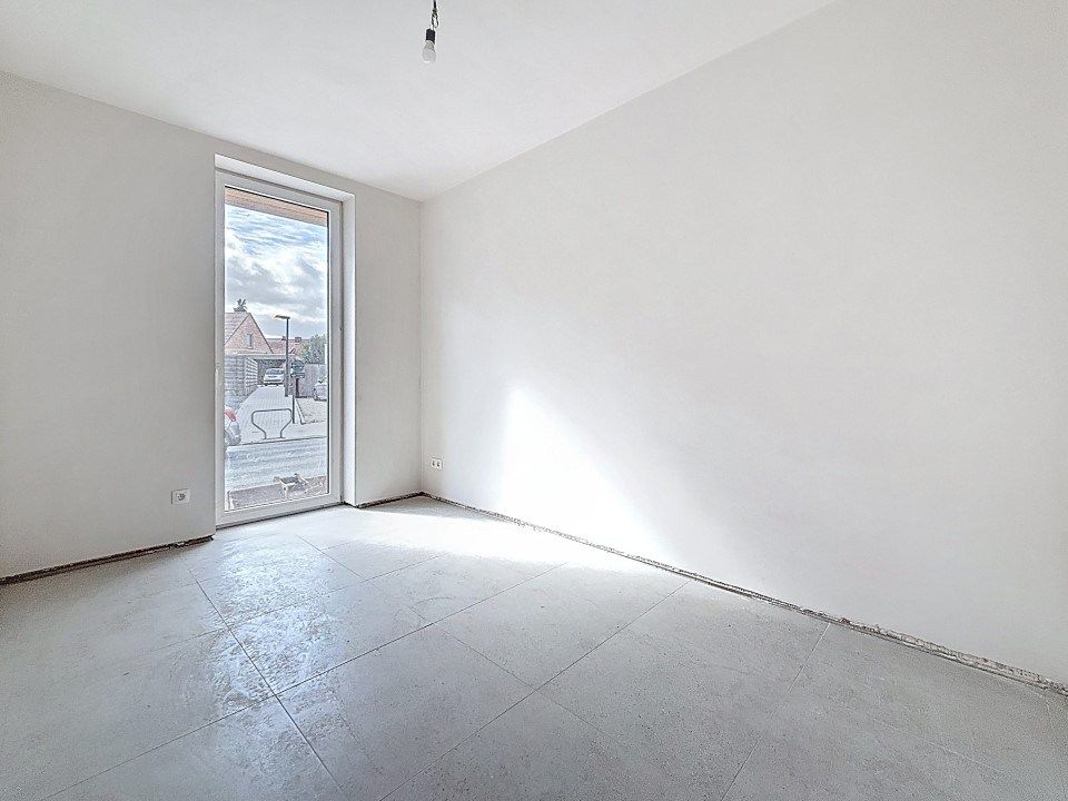 Centraal gelegen gelijkvloers appartement met 2 slaapkamers foto 4