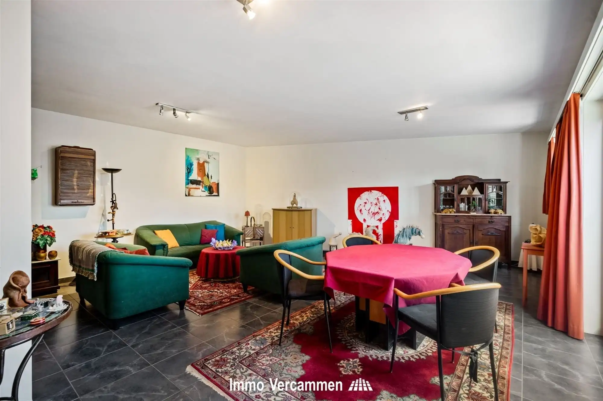 Lichtrijk 2-slaapkamerappartement met balkon, kelder en fietsenstalling in Lier foto 3