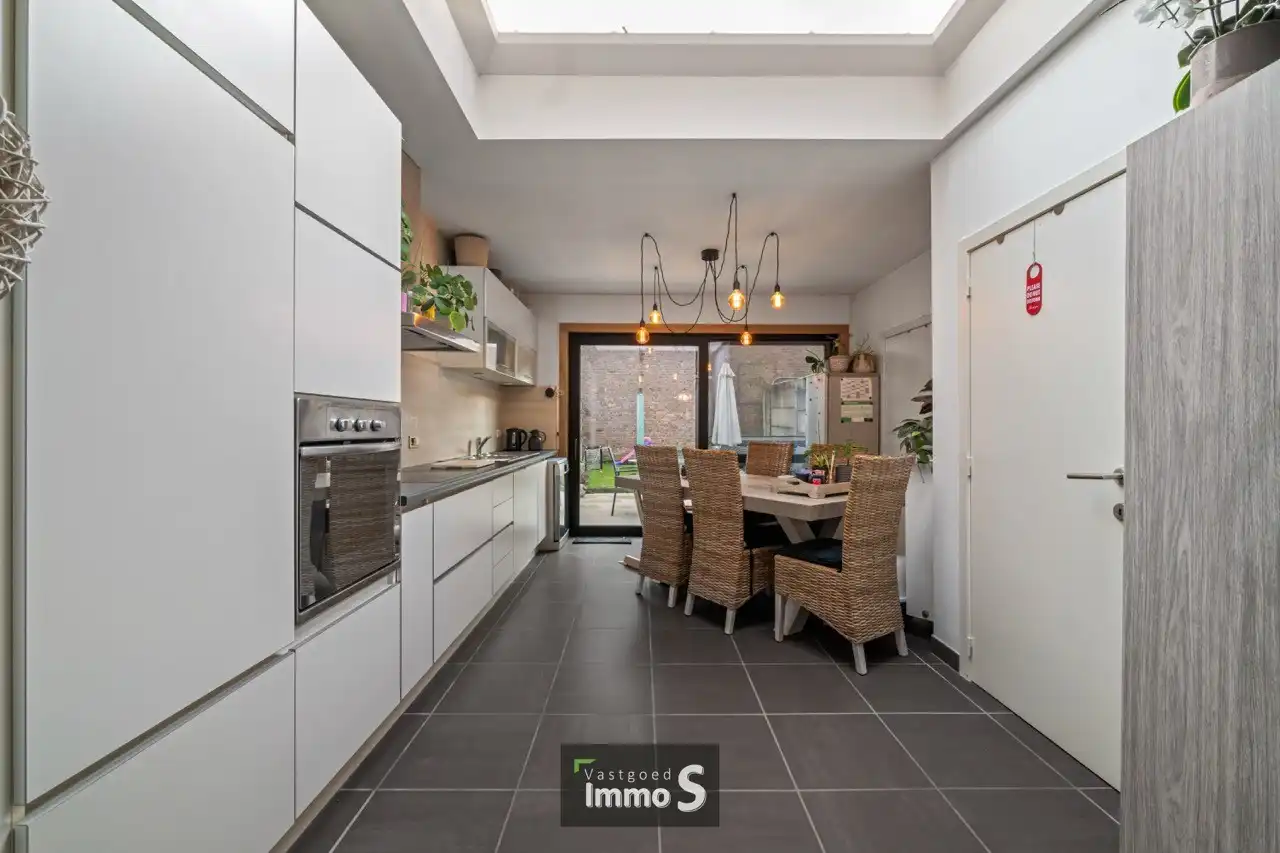 Instapklare & energiezuinige woning te Roeselare (Rumbeke) foto 6