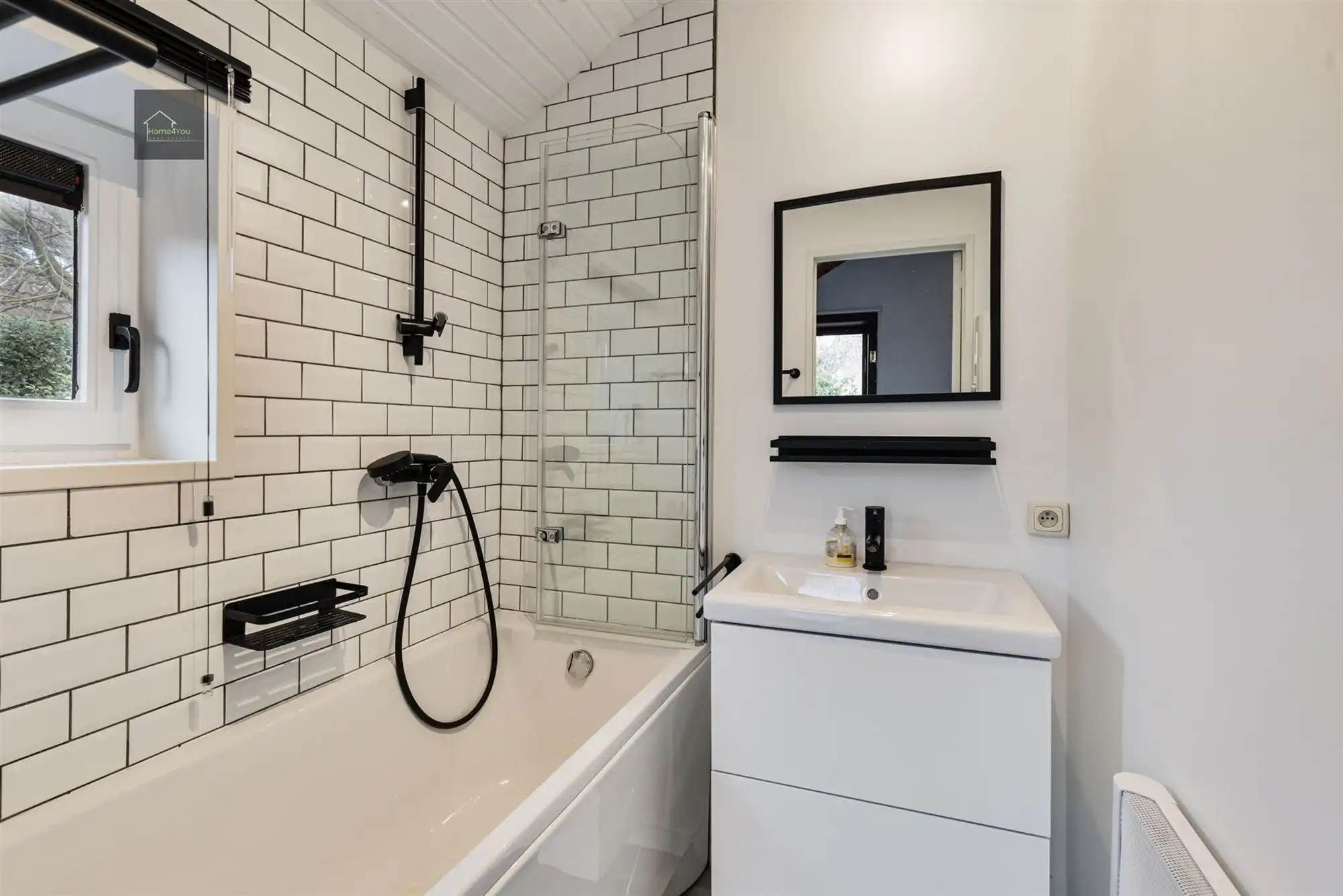 Instapklare vakantiewoning in Bredene, volledig gemeubileerd foto 7