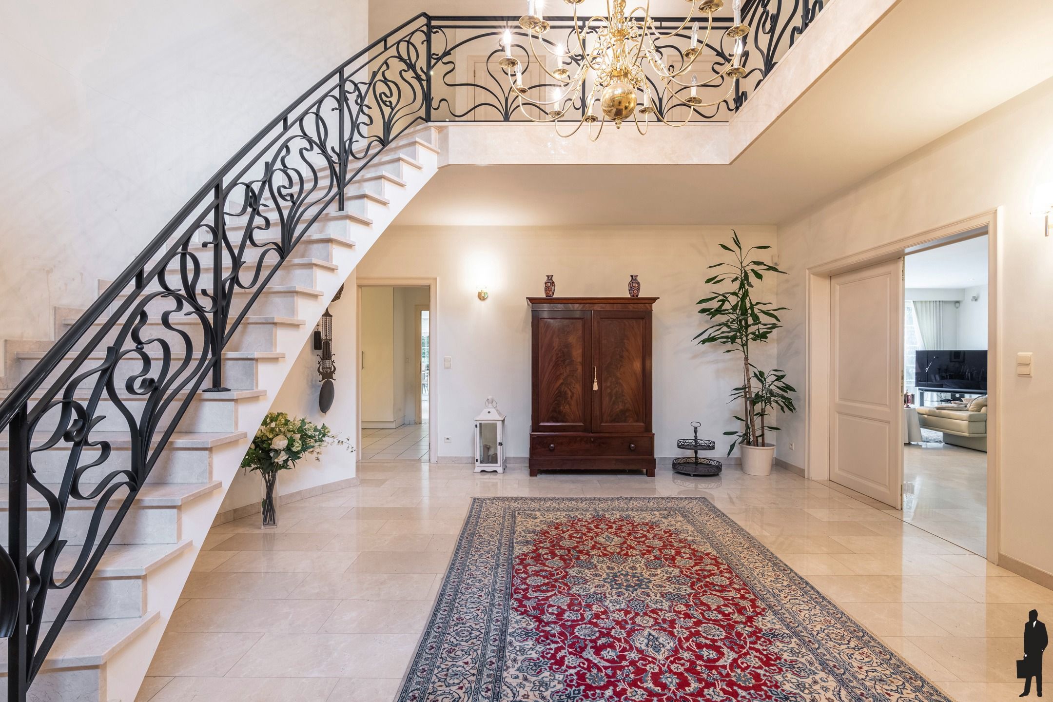 Statige villa op zuidgeoriënteerd perceel van 1421 m²  foto 2