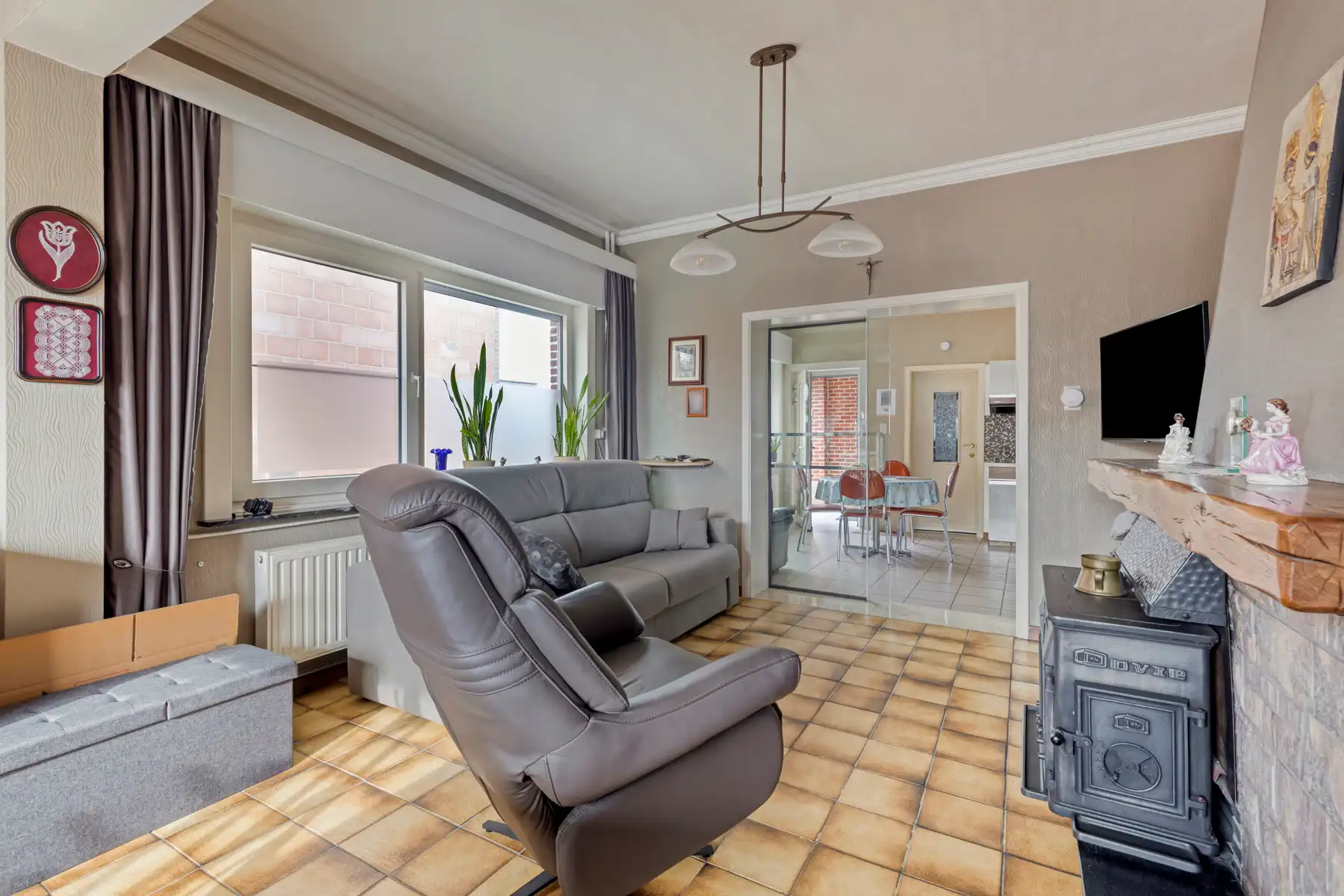 Solide 3-gevelwoning op centrale ligging foto 3