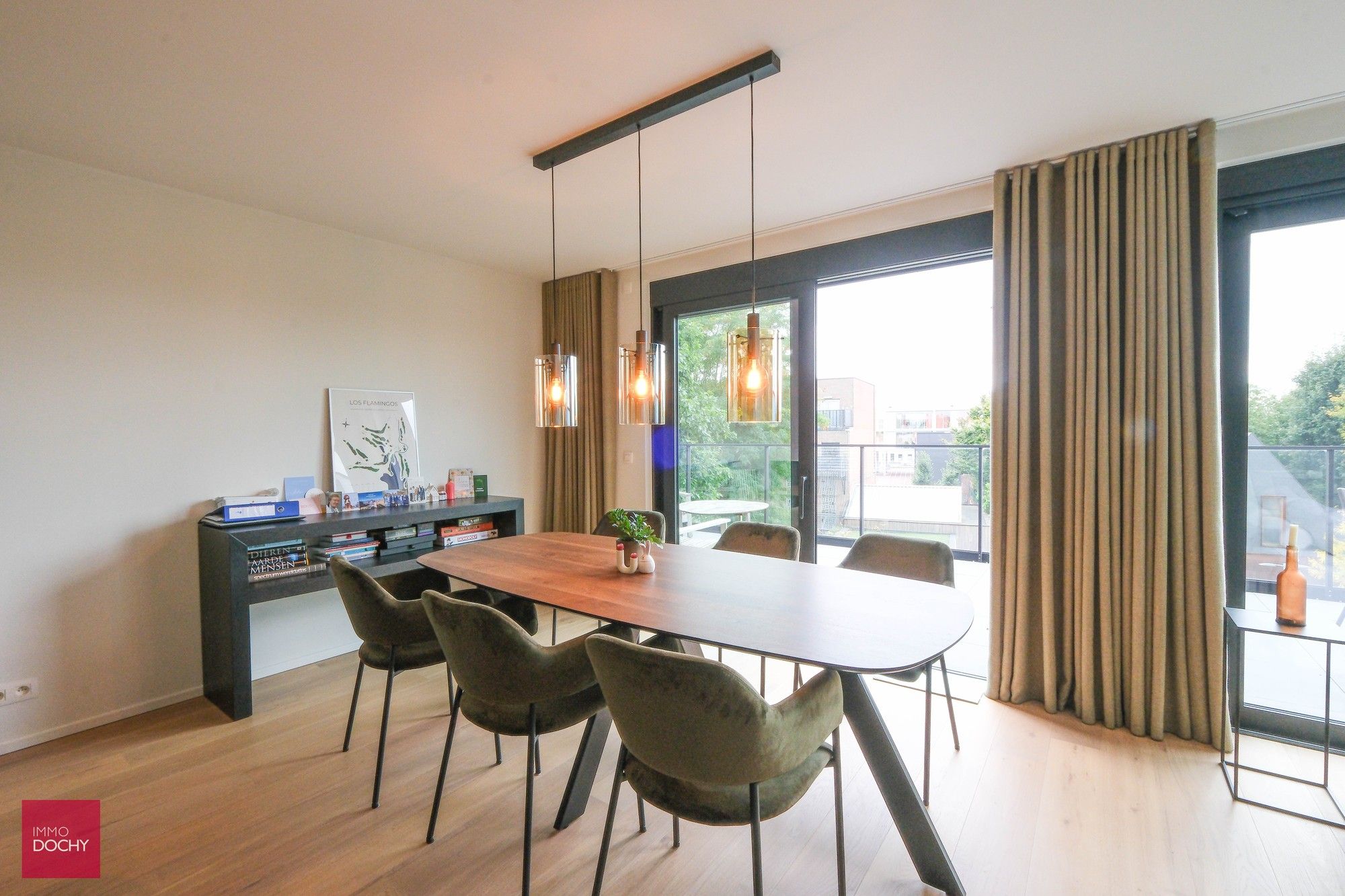 Prachtig afgewerkt appartement met ruim zonneterras centrum Waregem foto 7