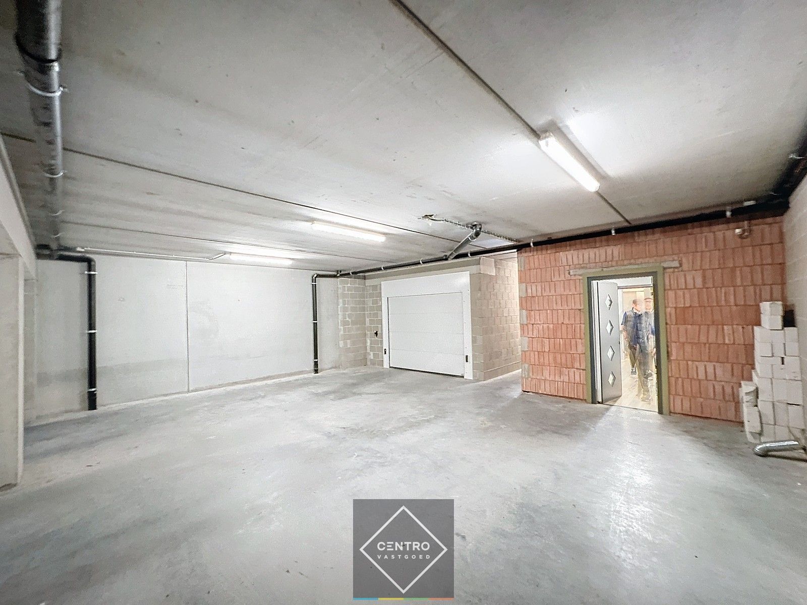 Instapklare KANTOORRUIMTE (90m²) met optioneel een aansluitende GARAGEBOX (30m²) langs invalsweg (veel passage = visibiliteit) te Blankenberge foto 17