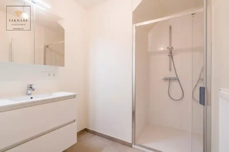 Nieuwbouwwoning met 3 slaapkamers foto 5
