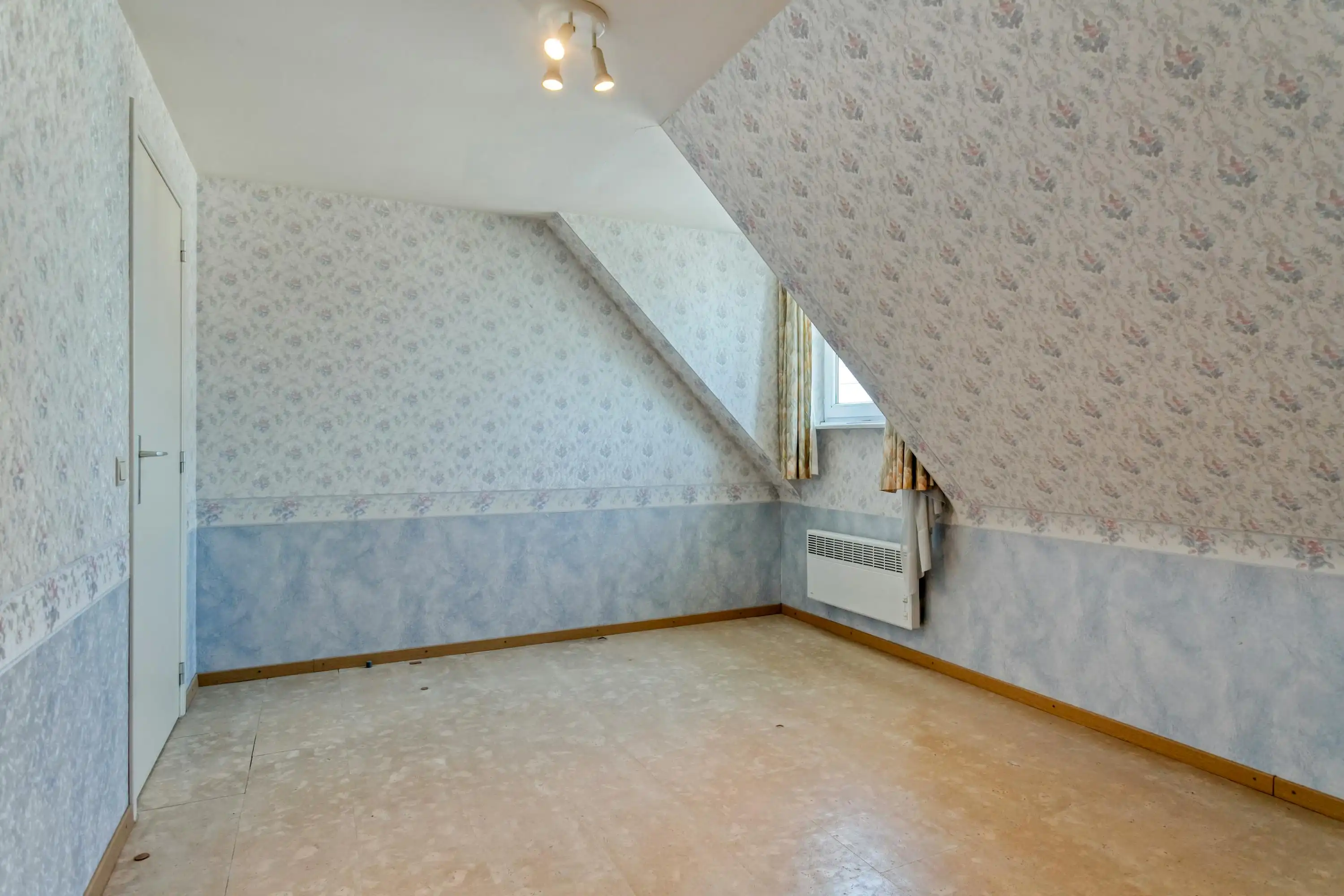 Half open woning op 1.084m²  foto 15