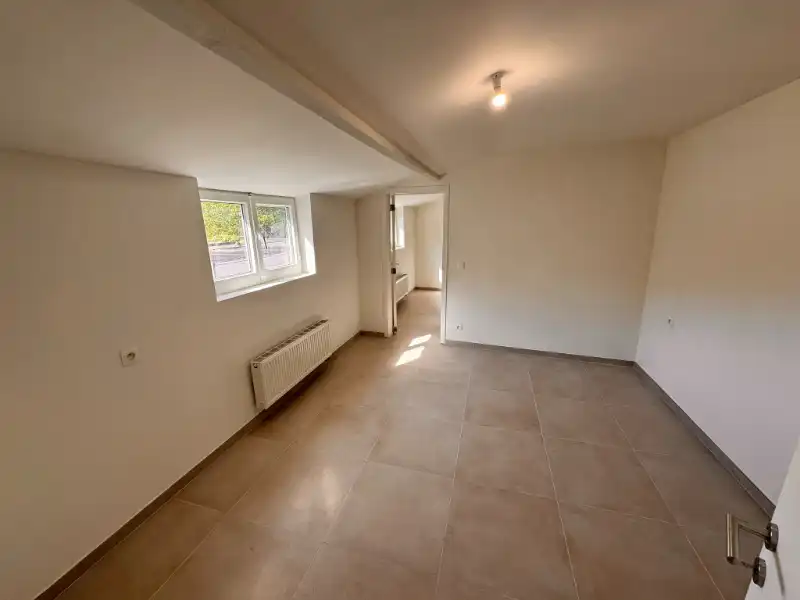 --- NIEUW ---&nbsp;Gerenoveerd 2-slaapkamerappartement nabij UZ! foto 7