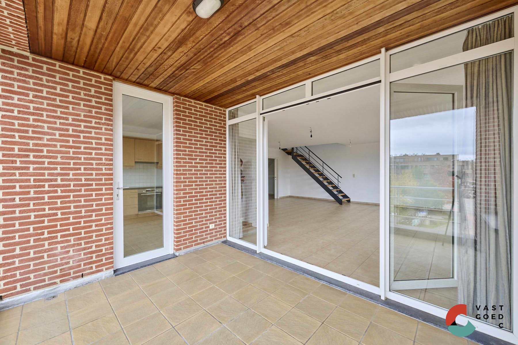 Uniek duplex appartement + aparte studio foto 10