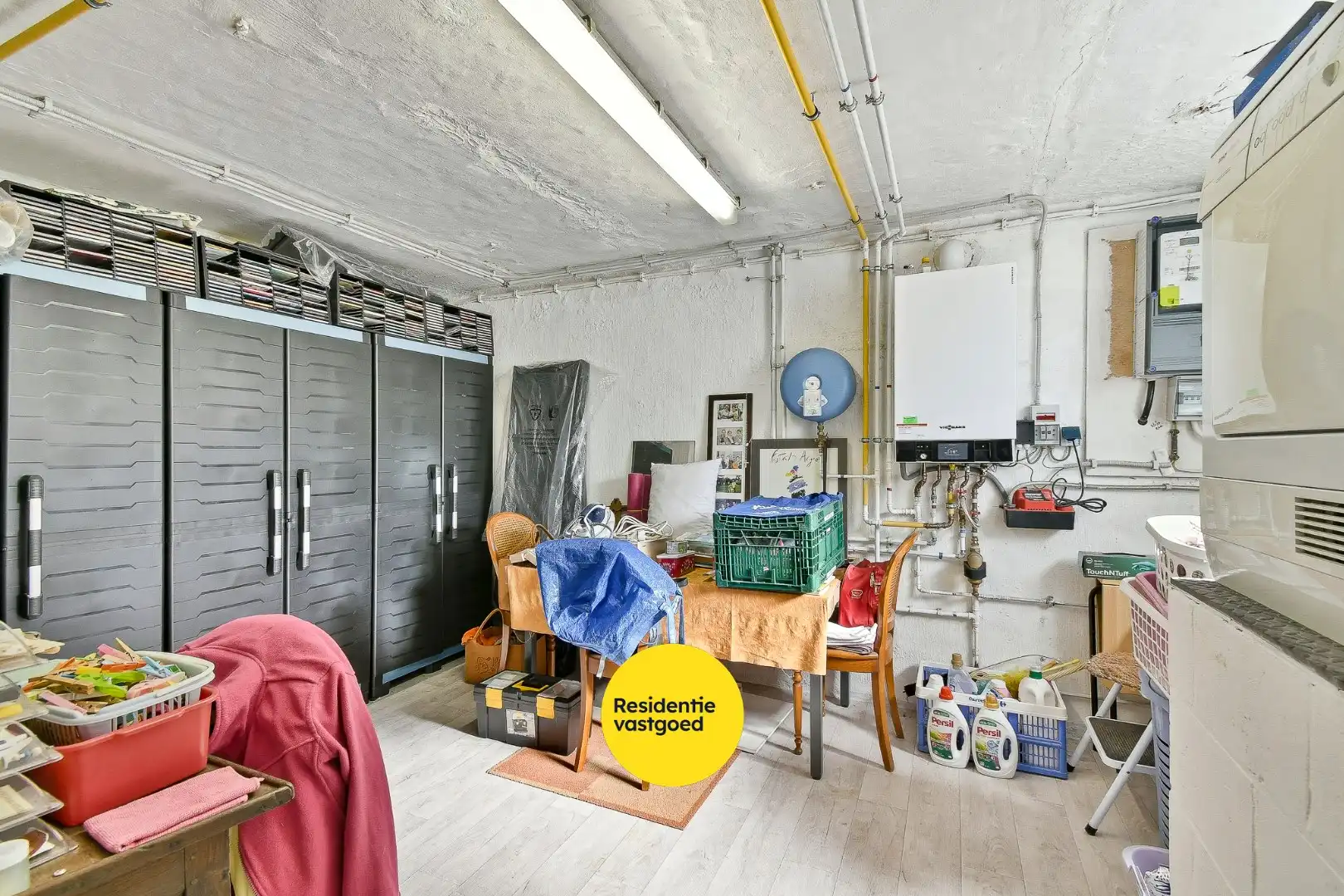Instapklaar gelijkvloers appartement met privatieve toegang, garage, zonnige tuin en terras nabij zee foto 17