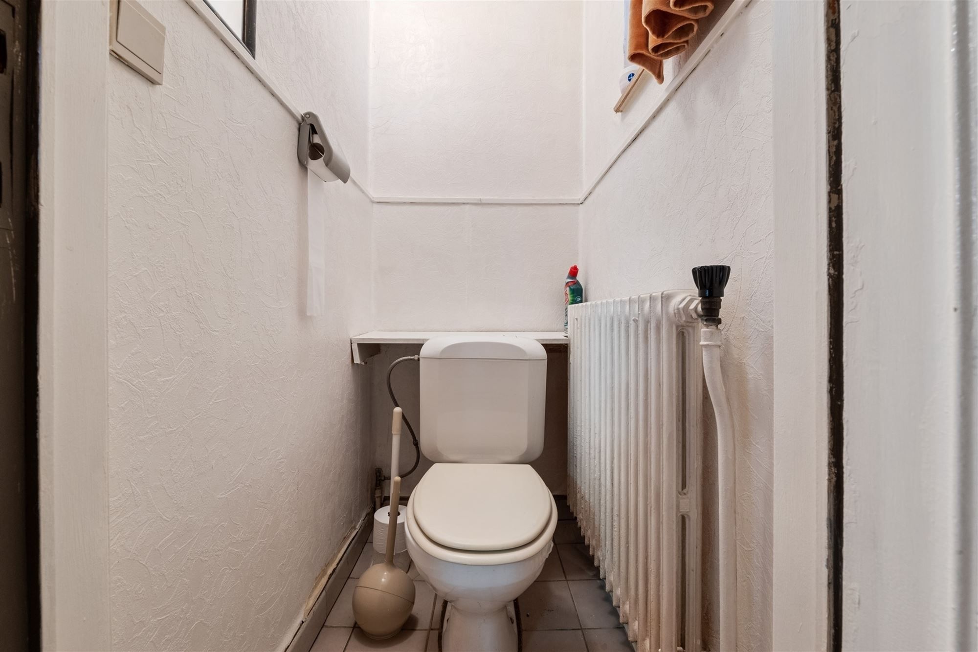 KNUSSE GEZINSWONING MET 3 SLKS IN HET LANDELIJKE GINGELOM foto 20