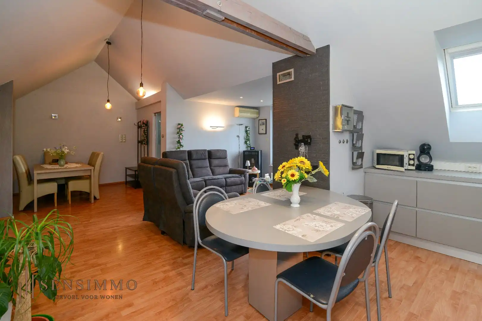 Instapklare en energiezuinige woning met succesvolle broodjeszaak! foto 22