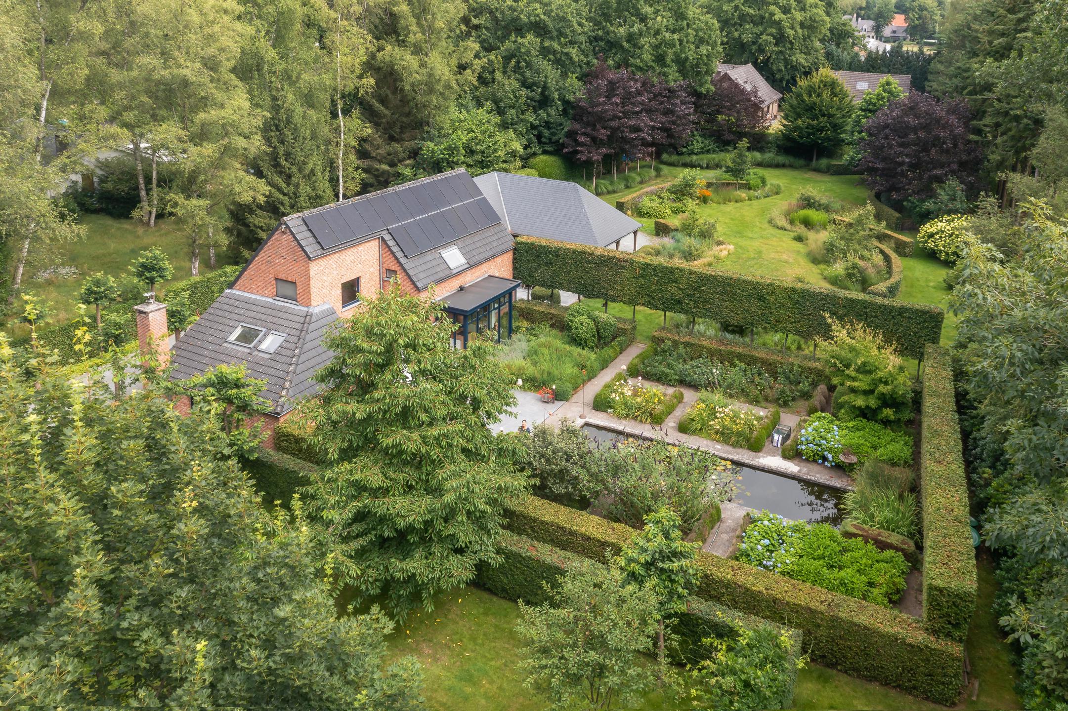Prachtig perceel van 3348m2 met magnifieke tuin. foto 45
