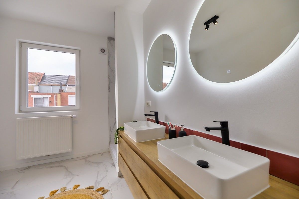 Vernieuwbouwwoning met 3 ruime slaapkamers, bureau en tuin – instapklaar en energiezuinig foto 8