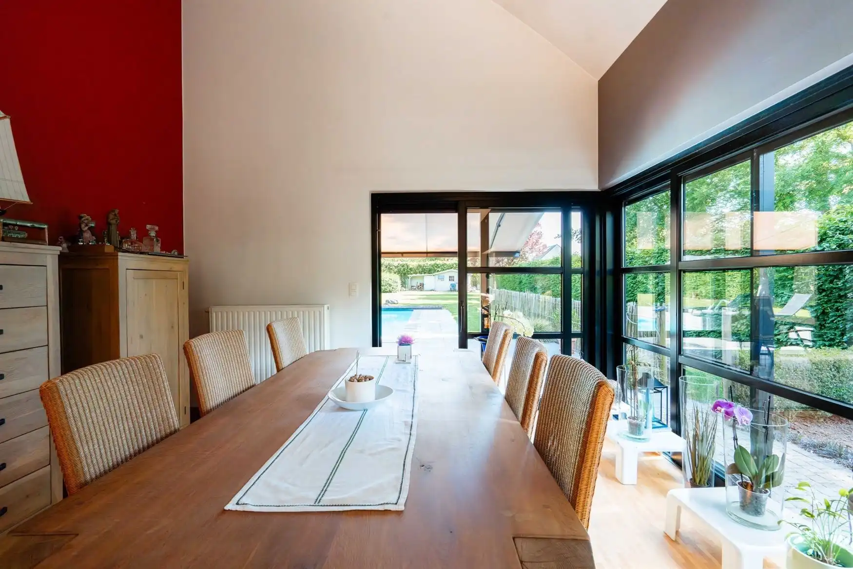 Villa met zwembad op ruim perceel in Deinze foto 7