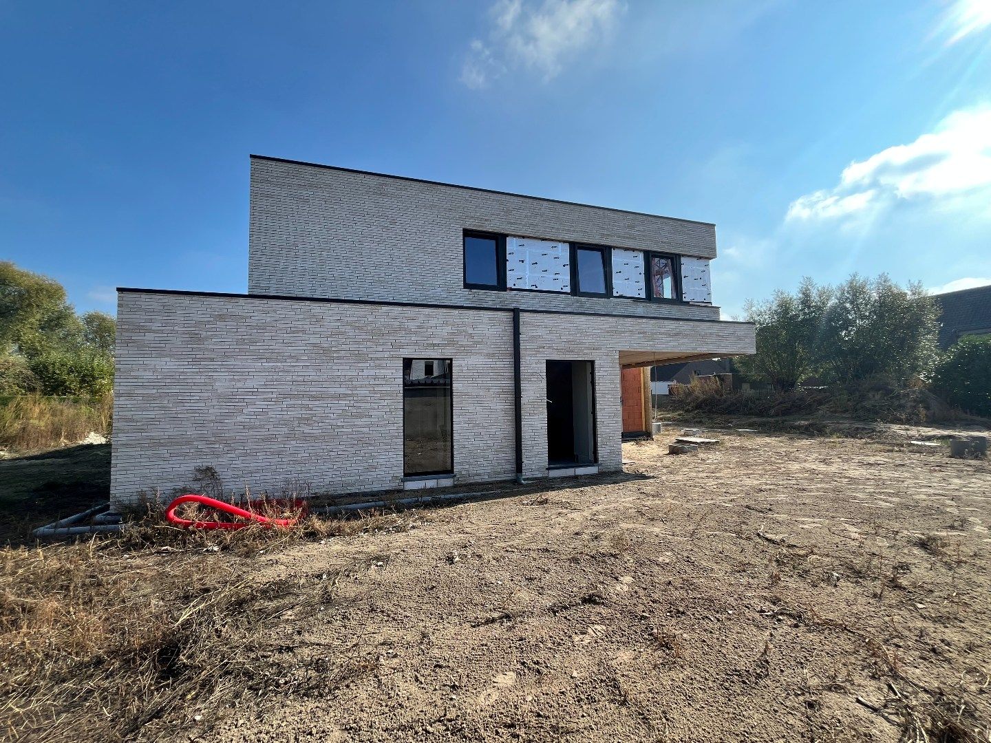 Moderne woning in kleinschalig woonerf te Sijsele foto 6