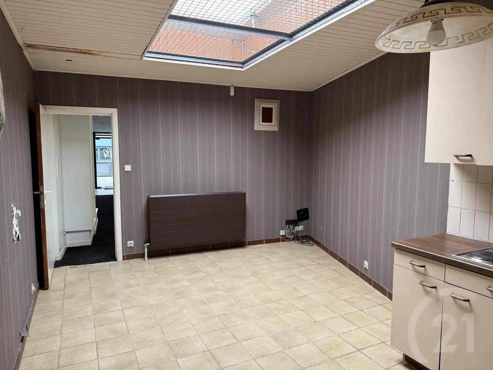 Te renoveren handelspand in het centrum van Tremelo! foto 8