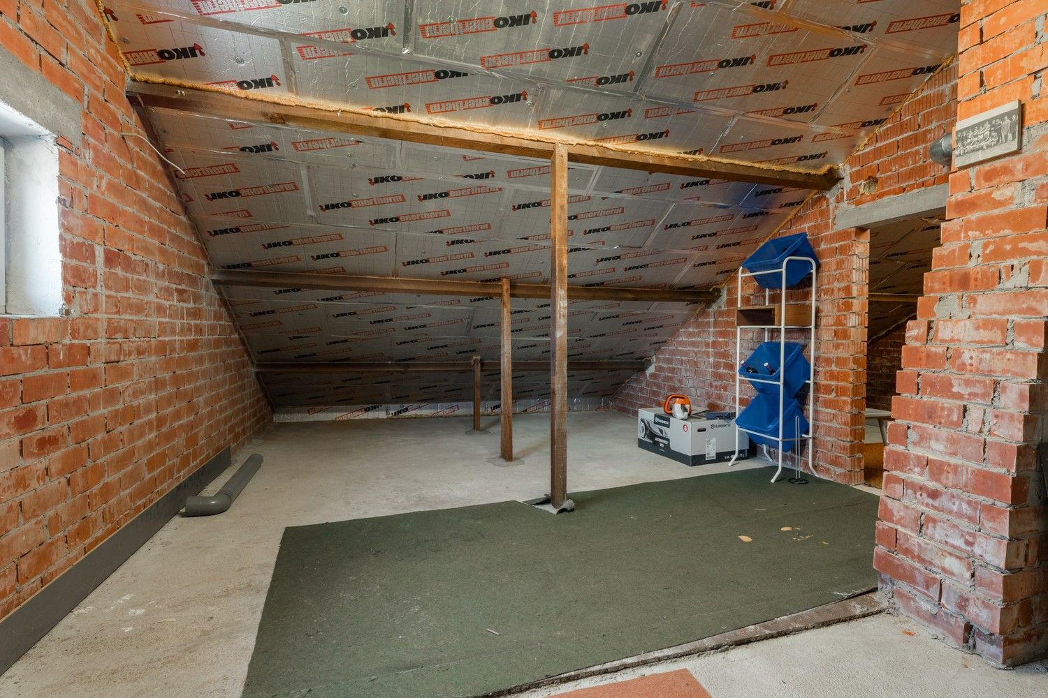 Gelijkvloerse 3 SLK woning op een mooi onderhoudsvriendelijk perceel foto 40