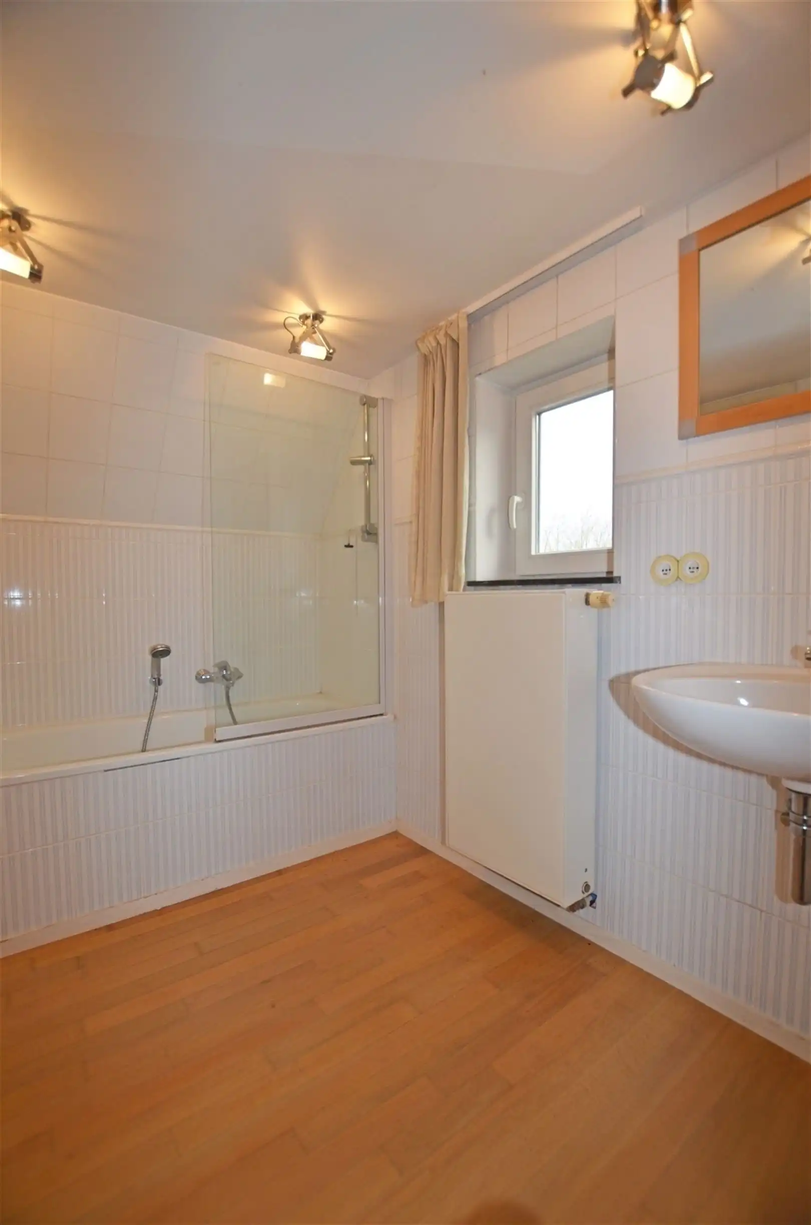 Charmante gezinswoning in de Willemswijk foto 14