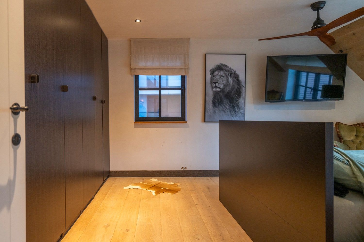 PRACHTVILLA MET ZICHT OP GROEN foto 17