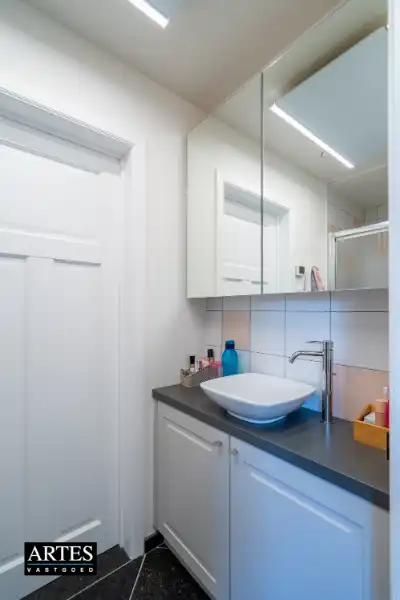 Karaktervolle woning met moderne luxe foto 33