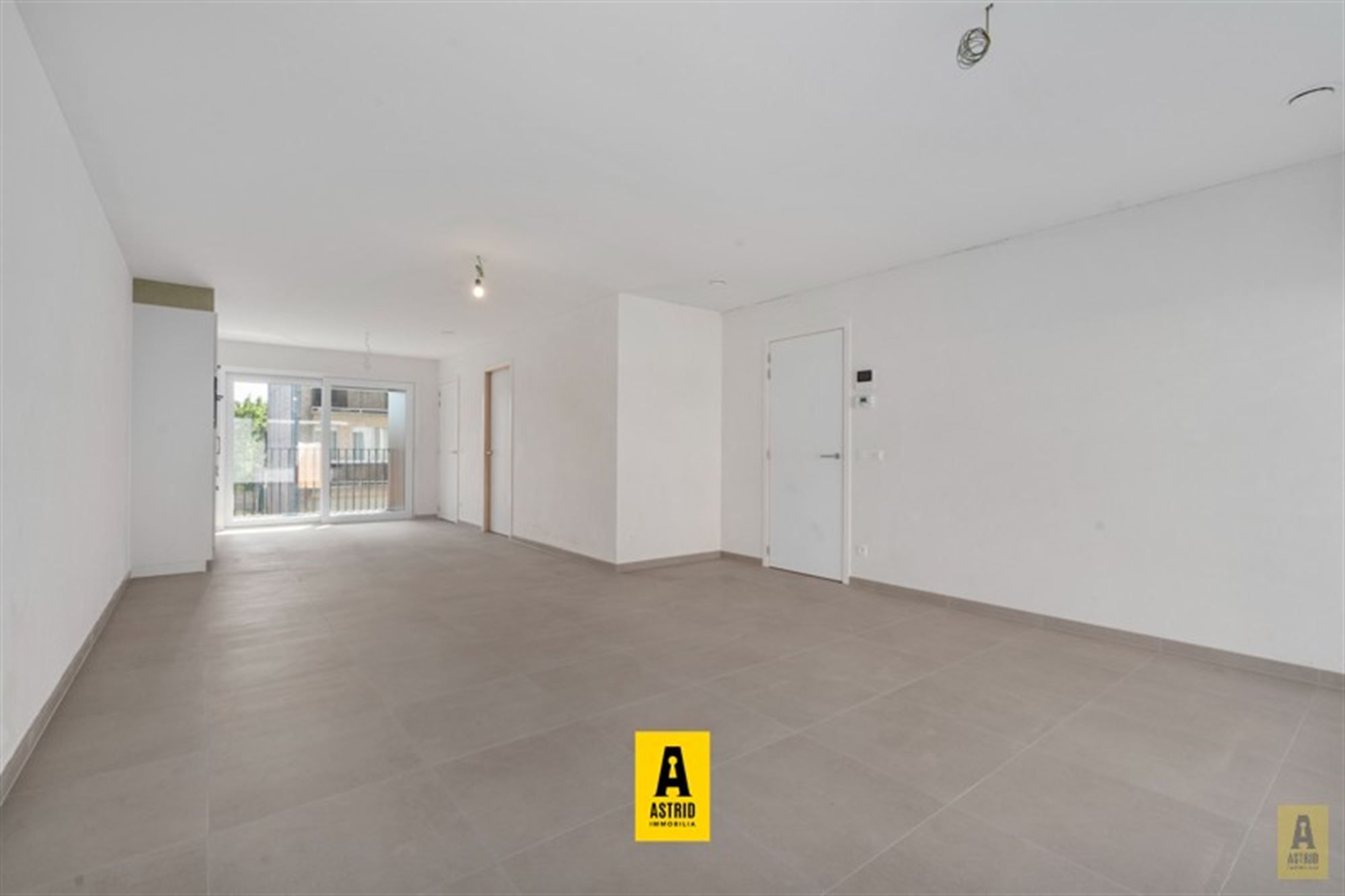 Ruim en zonnig nieuw appartement met mooie terrassen vlakbij zee! foto 9