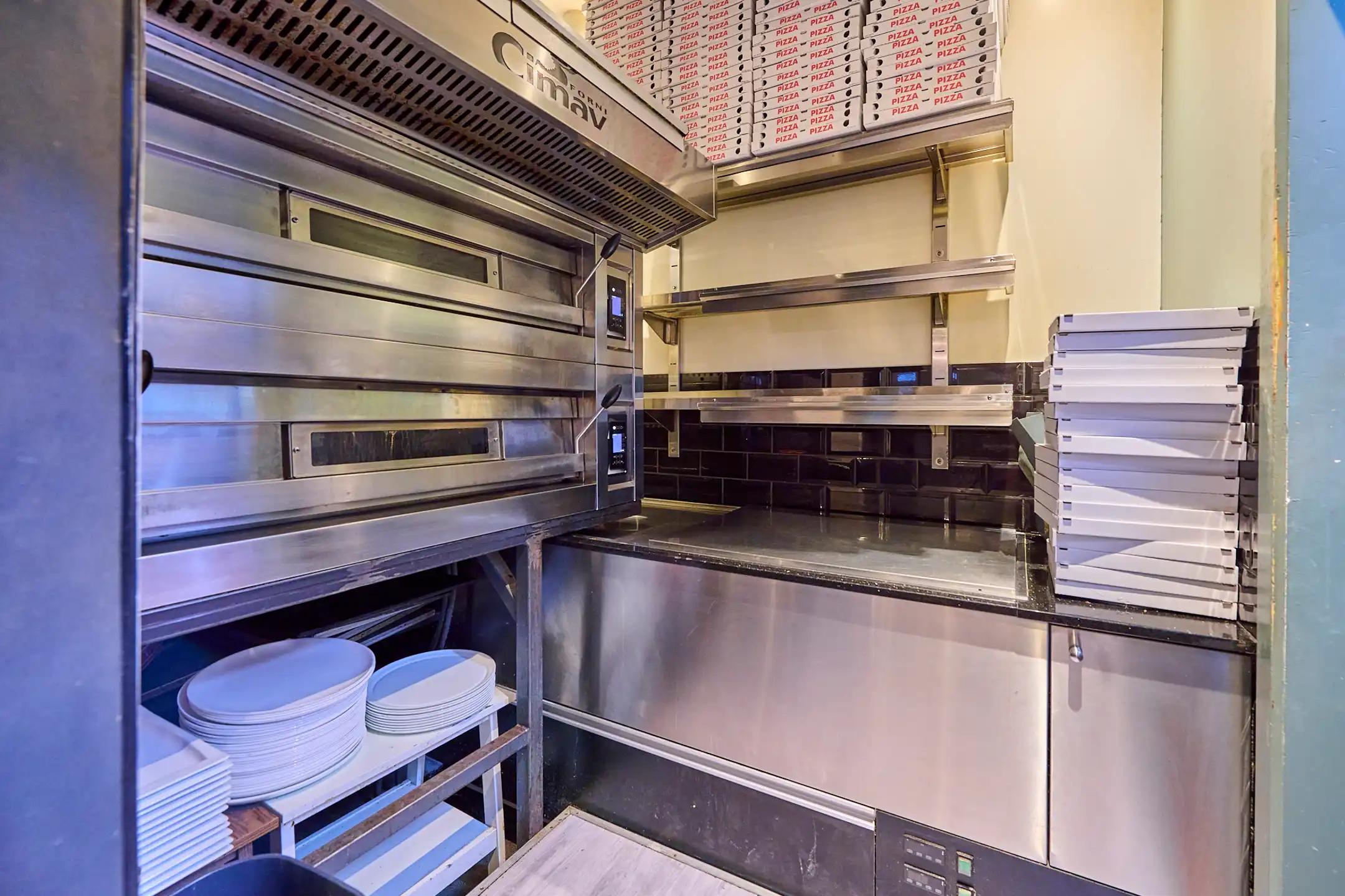 Opbrengsteigendom in het hart van Paal-Beringen foto 9