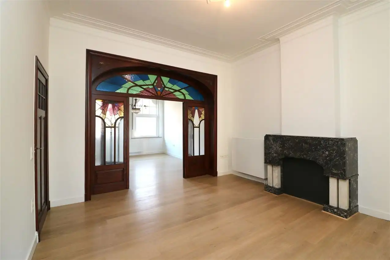 Vernieuwde, karatervolle woning met 4 slpk nabij station foto 10