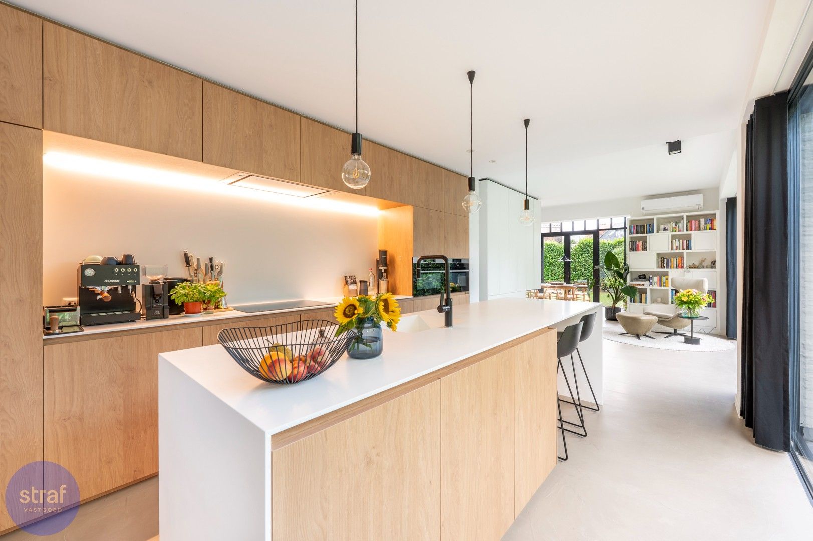 Moderne woning in Zwijndrecht foto 3