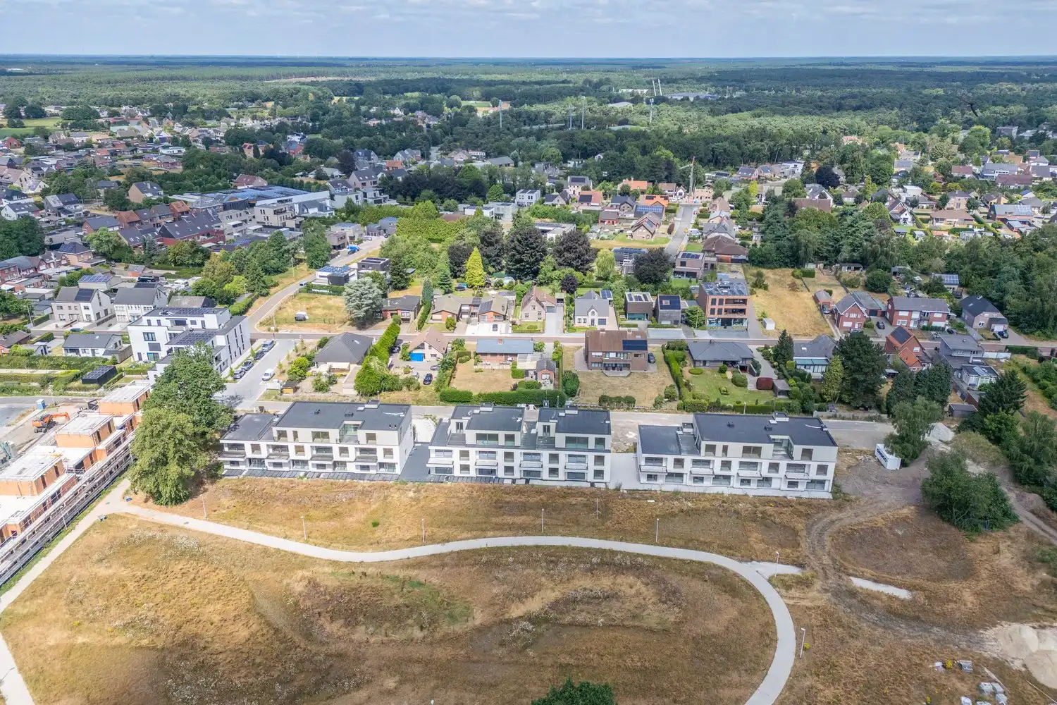 Gelijkvloers nieuwbouwappartement in prachtige parkomgeving foto 6
