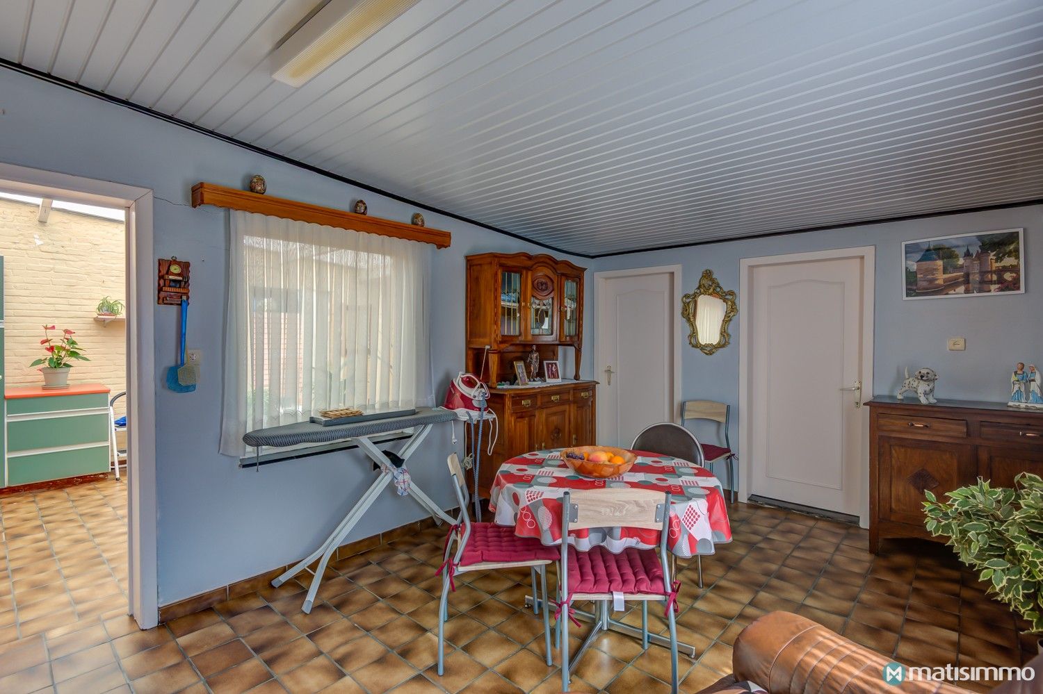 VRIJSTAANDE EENGEZINSWONING MET 3 SLAAPKAMERS, GARAGE EN UITGESTREKTE TUIN IN WELLEN foto 14