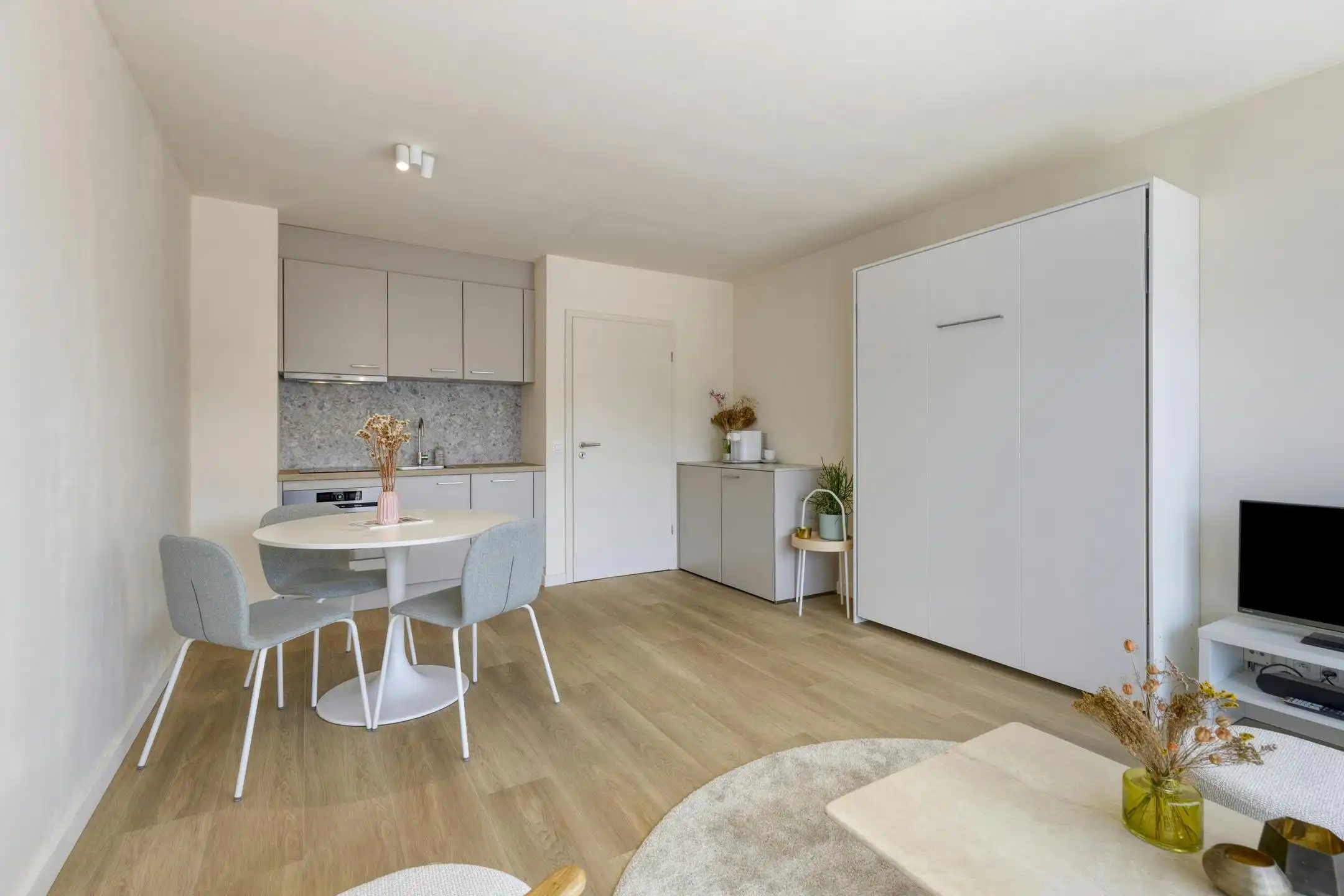 Volledig gerenoveerde studio (30m²) te Koksijde-Bad foto 3