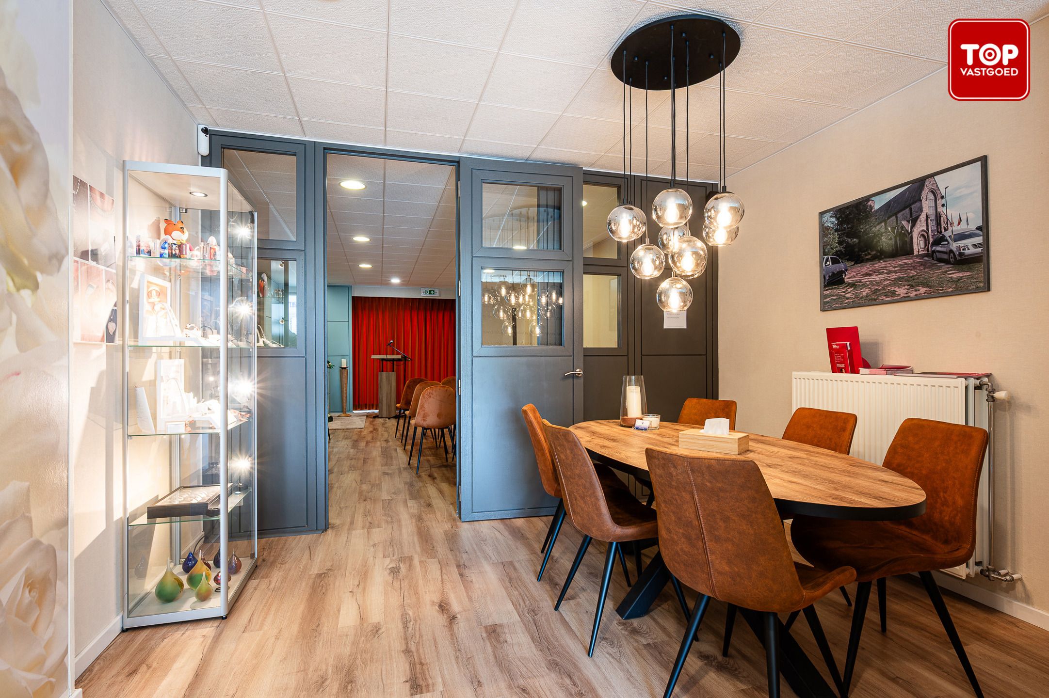 Handelsruimte met buitenruimte op topligging foto 8