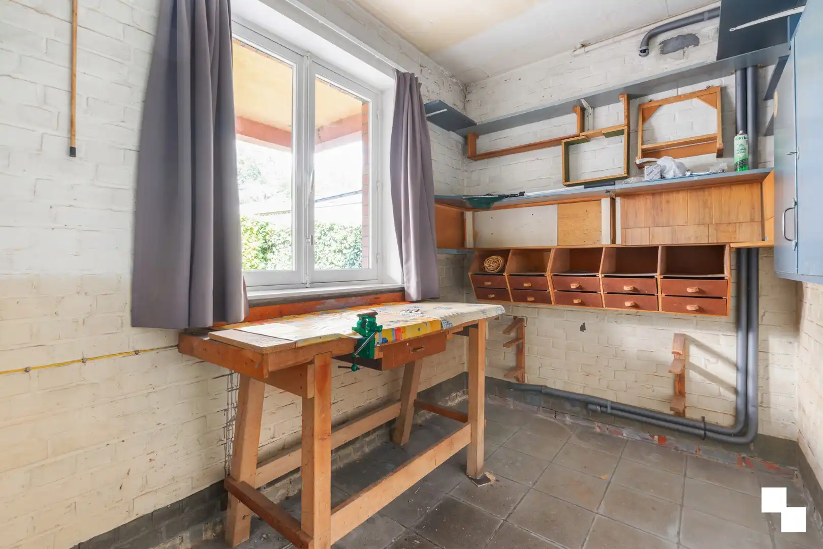Ruime burgerwoning met leuke tuin - Roeselare foto 21
