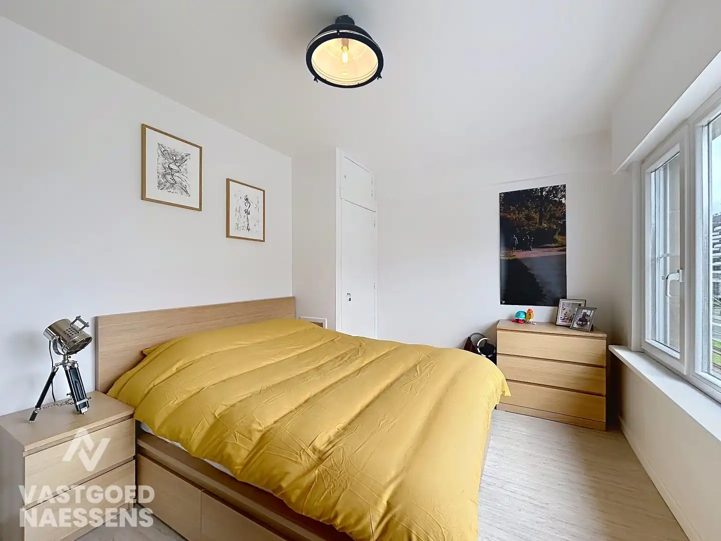 LICHTRIJK HOEKAPPARTEMENT MET 3 SLPK VLAKBIJ ZEE foto 6