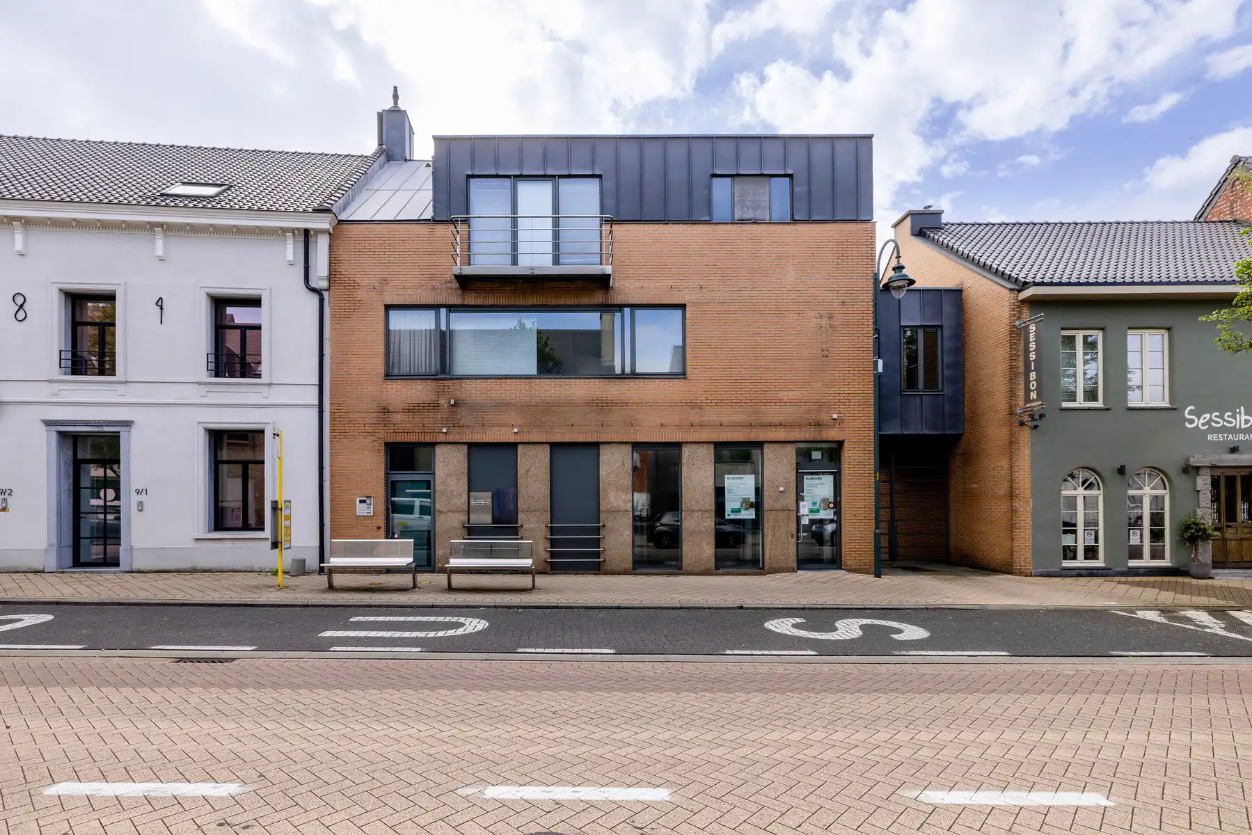 Commercieel te koop Markt 11 - 2490 Balen