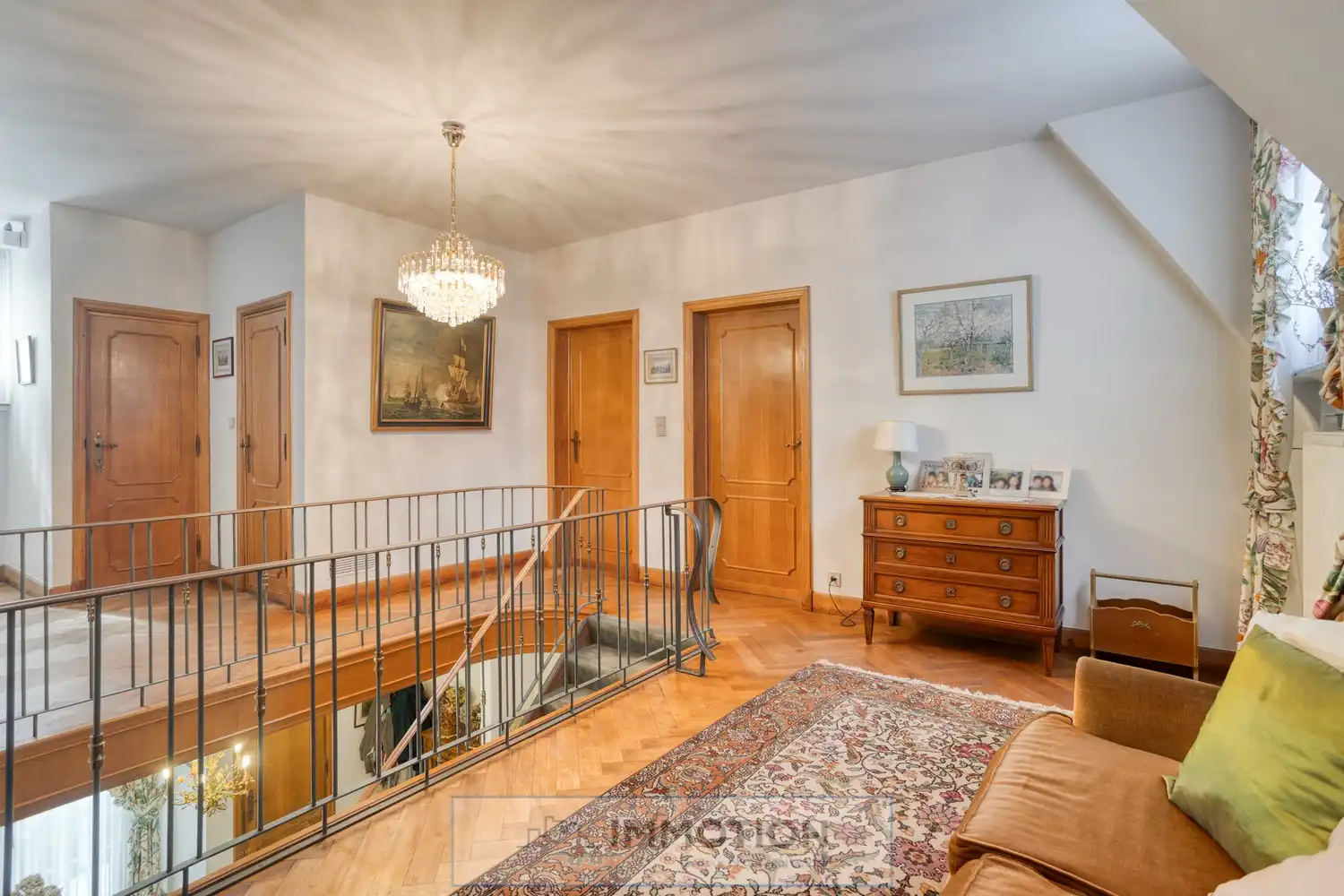 Authentieke villa met werk- of hobbyruimte in Marke foto 9