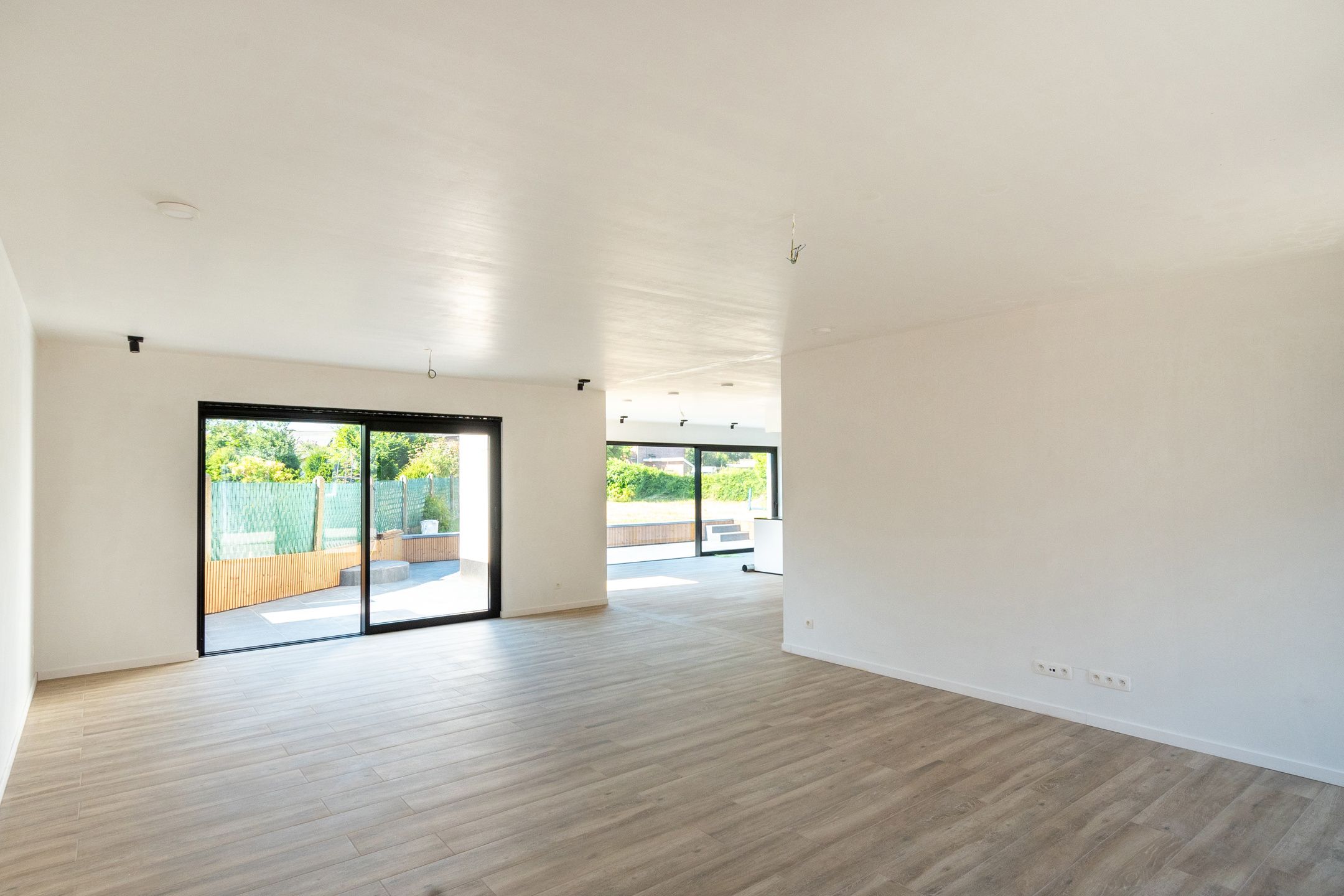 Prachtige nieuwbouwwoning in hartje Blaasveld foto 3