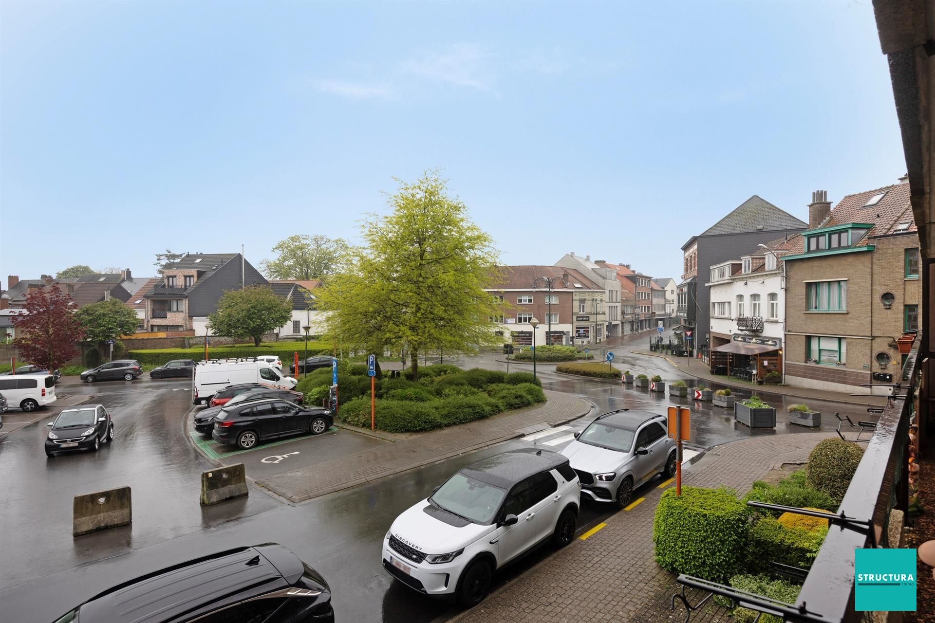 Appartement met 3 ruime kamers en garage foto 17