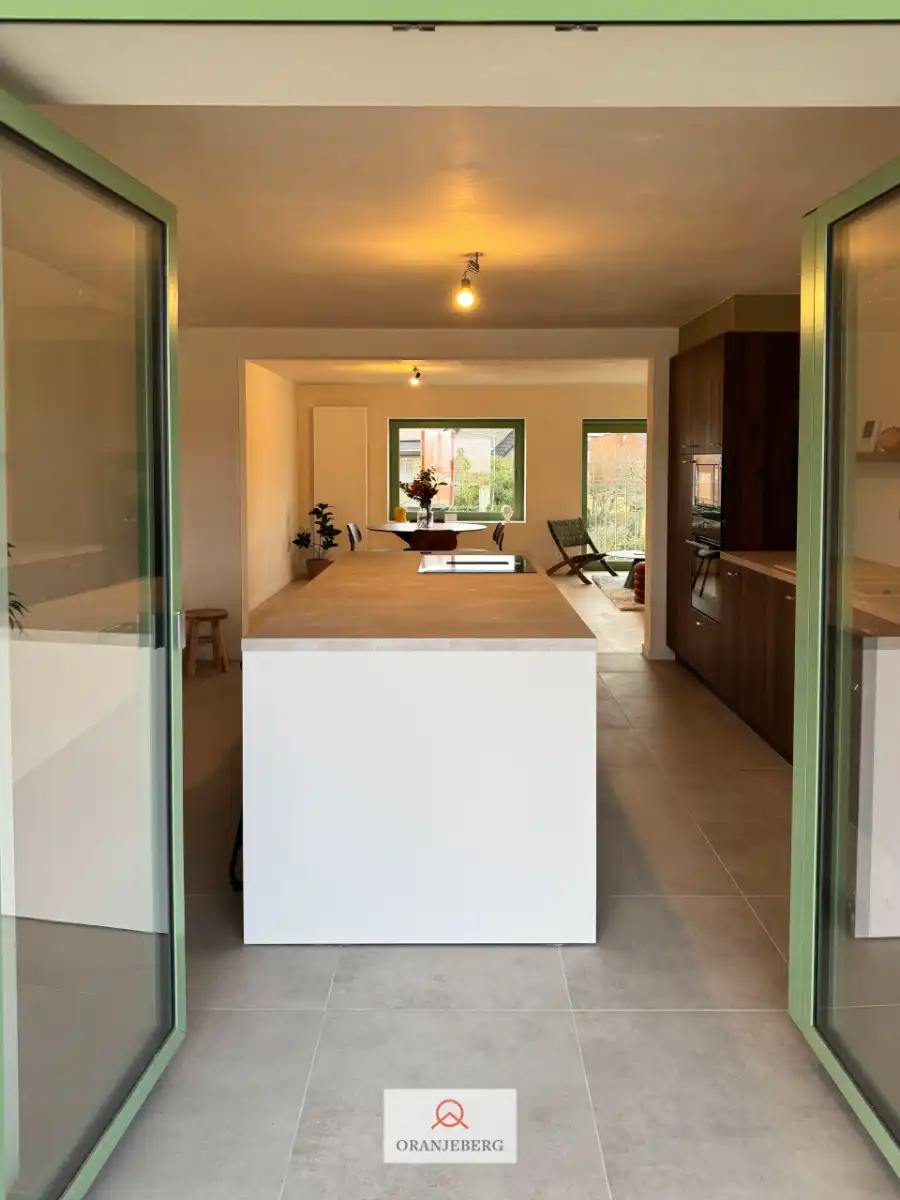 Gerenoveerd 3 slpk appartement met terras te Destelbergen foto 5