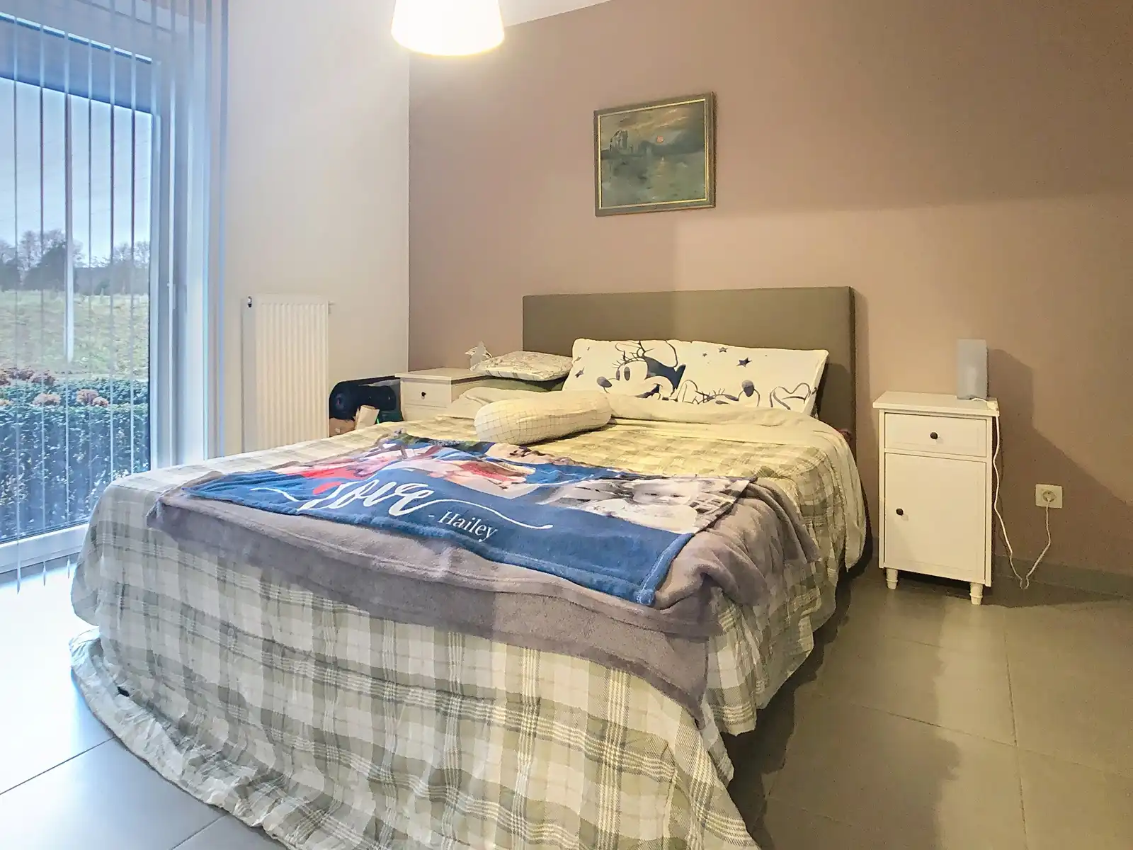 Gelijkvloers appartement met 2 slkrs, terras en staanplaats foto 7