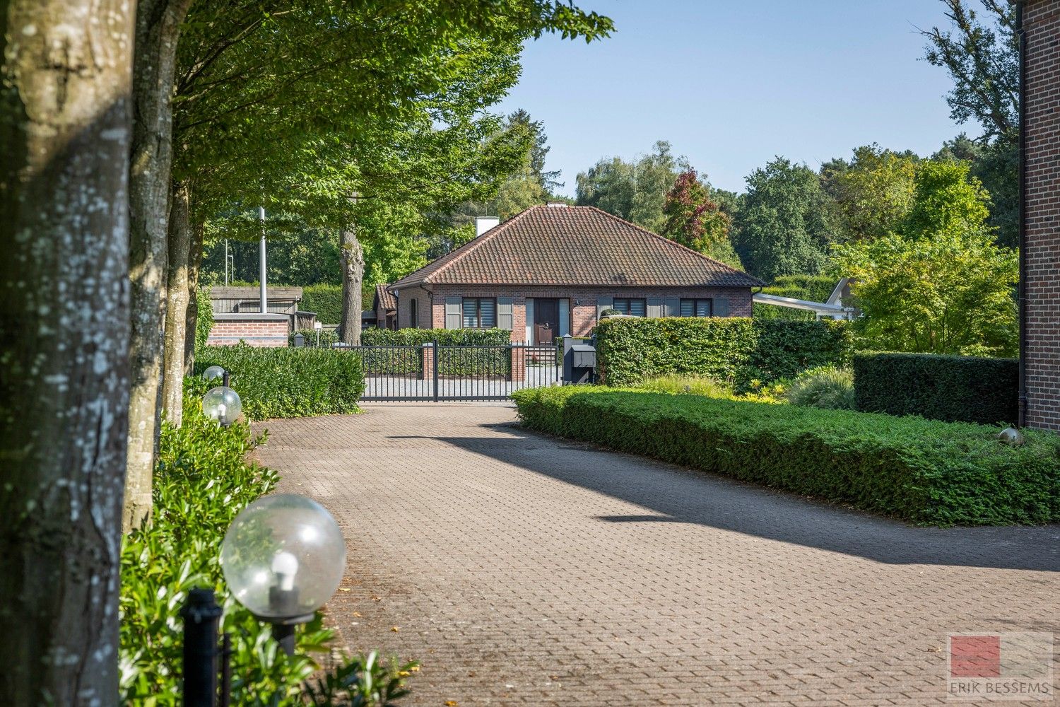 Exclusieve, luxueuze villa op toplocatie nabij Maastricht en de Euregio. foto 60