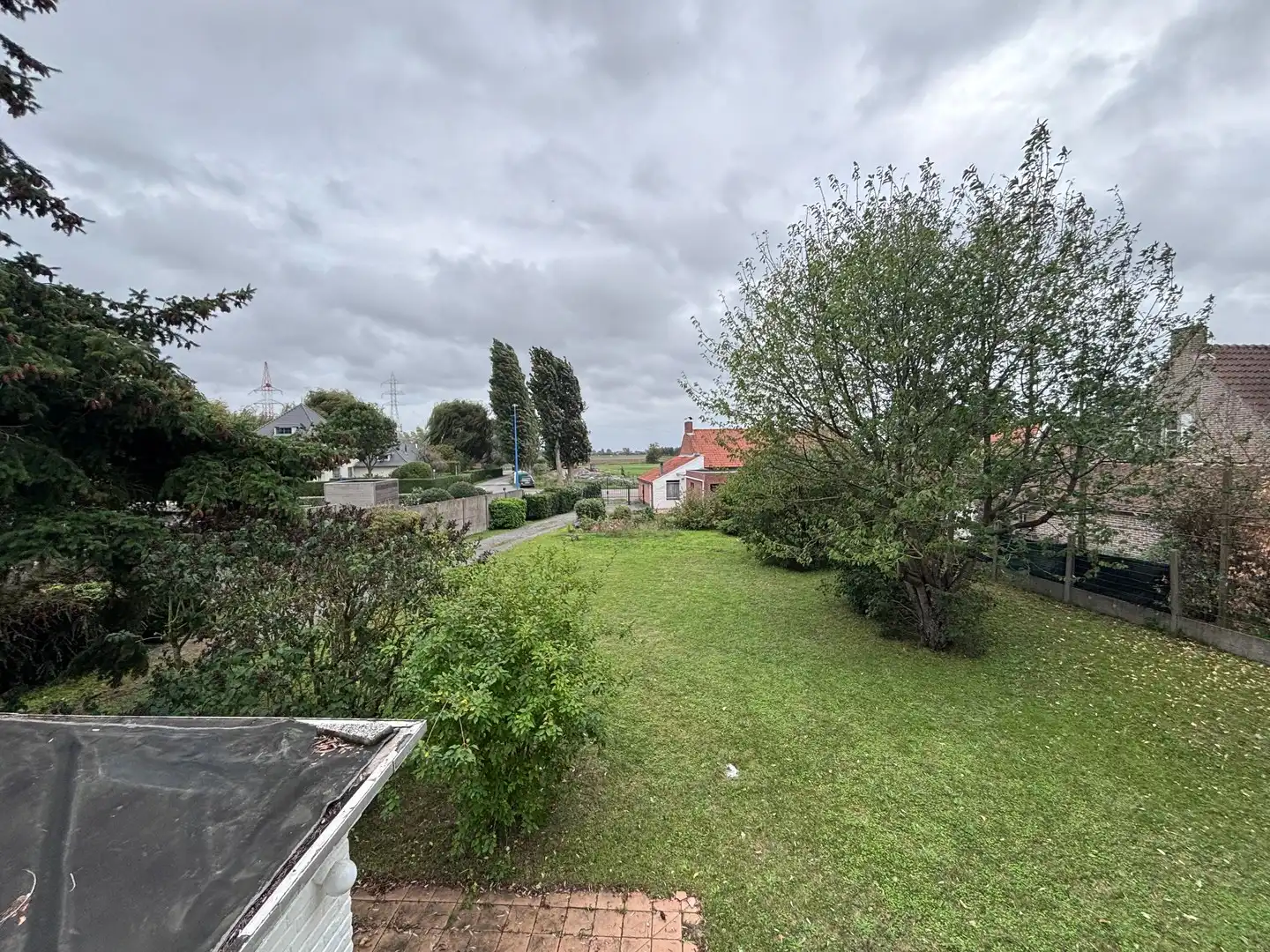 Te renoveren villa te koop op ruimtelijk perceel van 1080 m² in het hart van Koksijde! foto 24