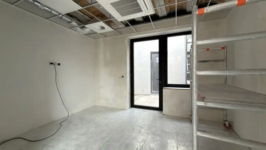 Kantoor te huur in gerenoveerd hoekpand met topligging op Meir Antwerpen foto 10