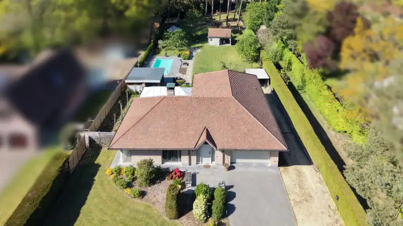 Villa van 349m² op 29a67ca met openluchtzwembad foto 2