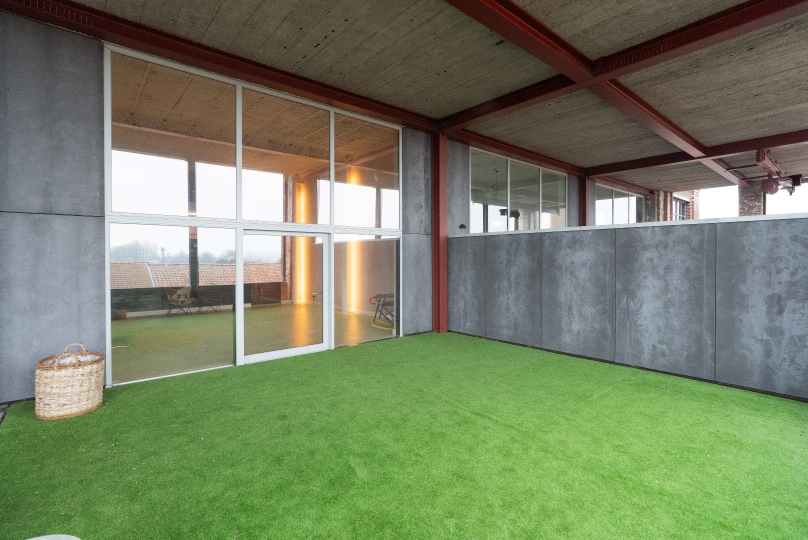 SUBLIEME LOFT MET RUIM TERRAS EN AUTOSTAANPLAATS foto 14