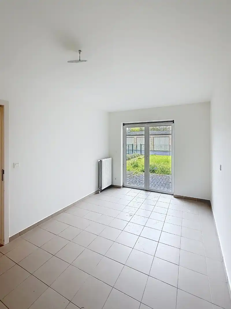 Gelijkvloers appartement met 2 slaapkamers en tuin foto 7