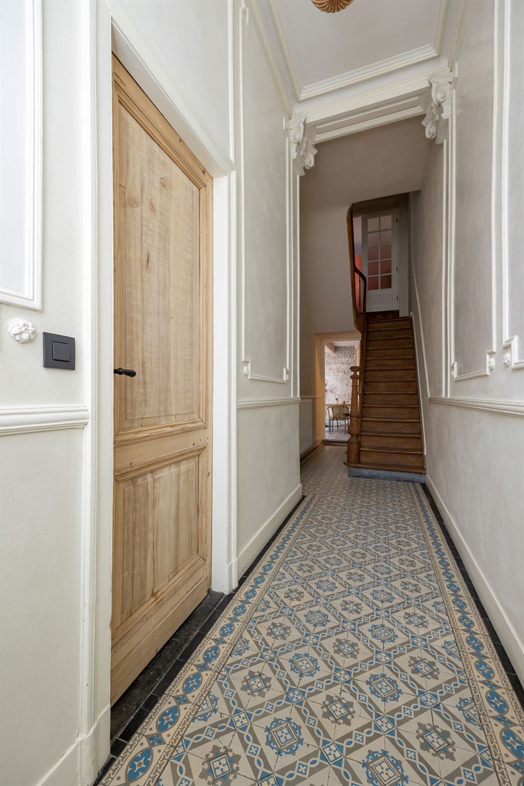 Uitzonderlijke burgerwoning op centrale locatie foto 2