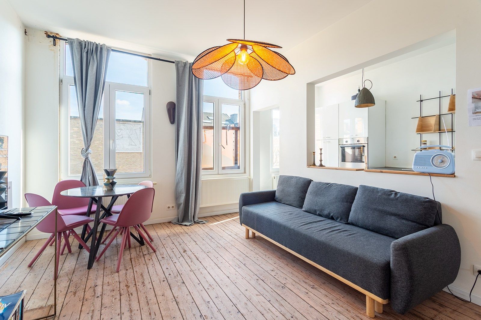 Charmant appartement op een zucht van het KMSKA foto {{pictureIndex}}