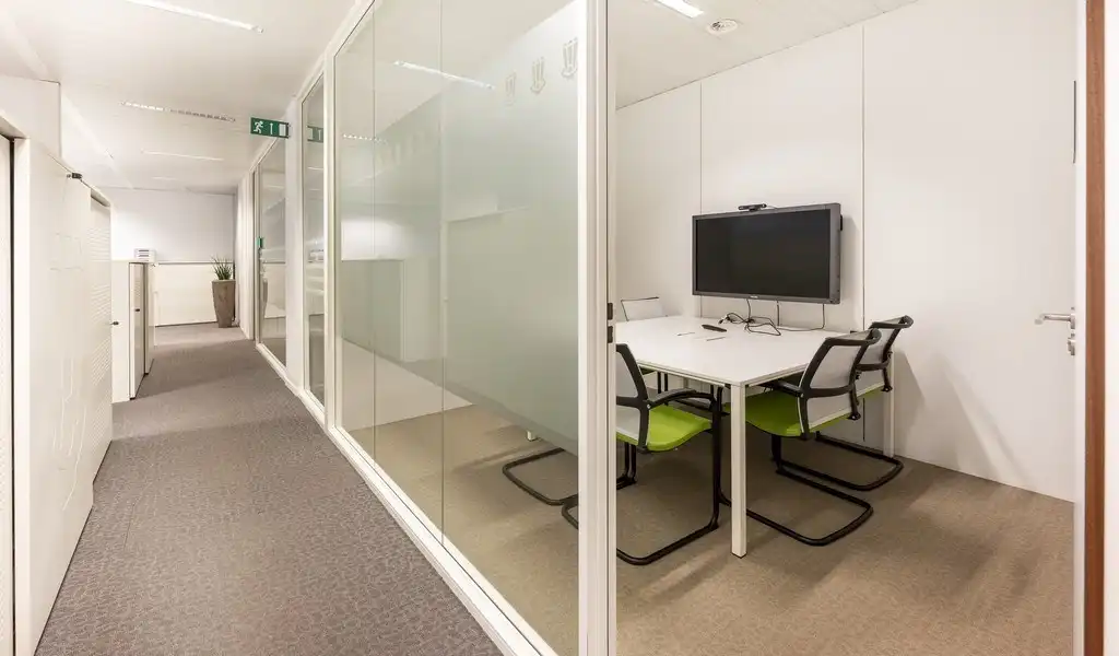 Kantoorruimte te huur in Antwerp Nort Offices vlakbij 't Eilandje foto 8
