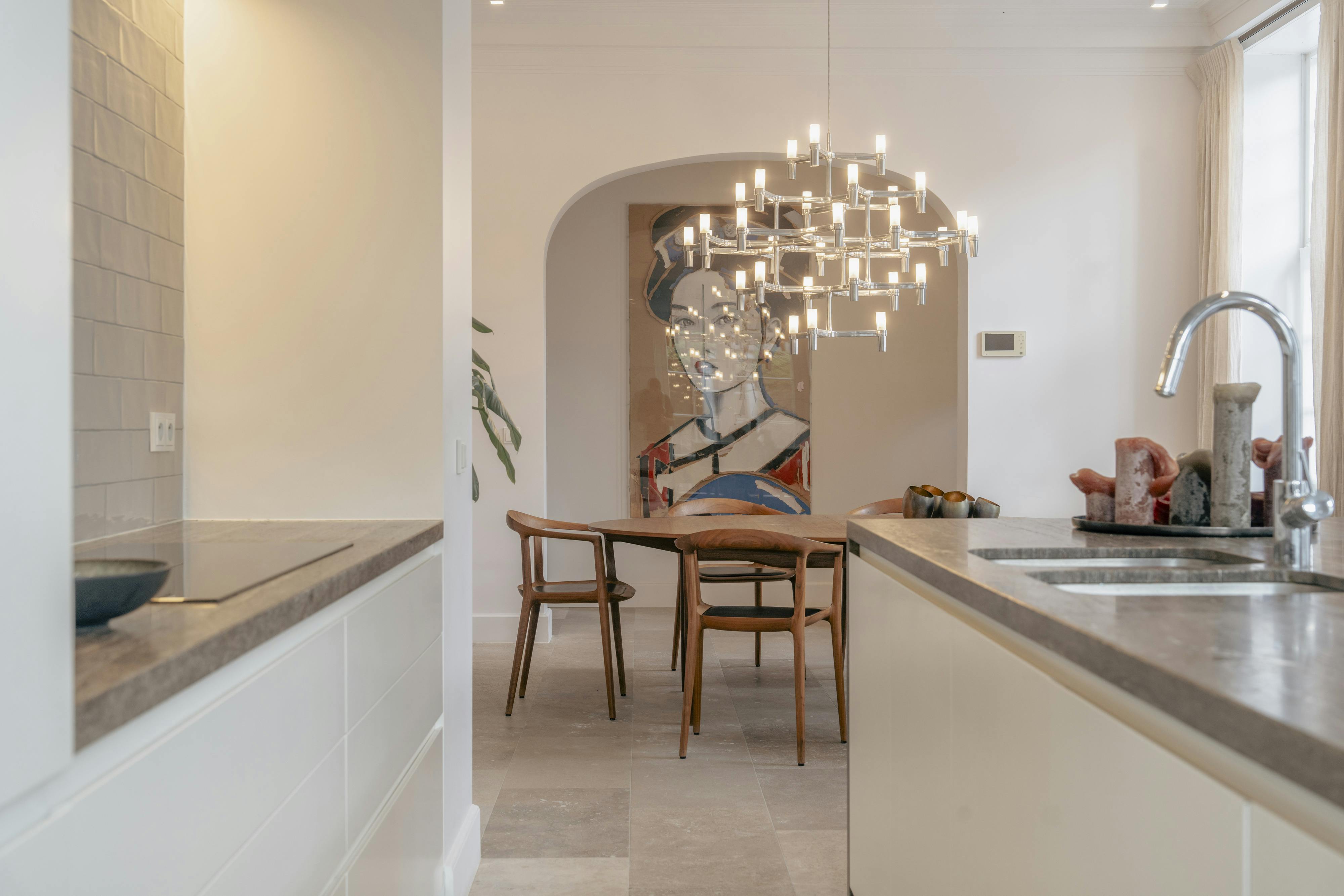 Luxueuze herenwoning met 5 slaapkamers en zwembad. foto 7